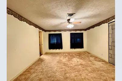 101 S Sheridan Street, Lostant, IL 61334 - Photo 17