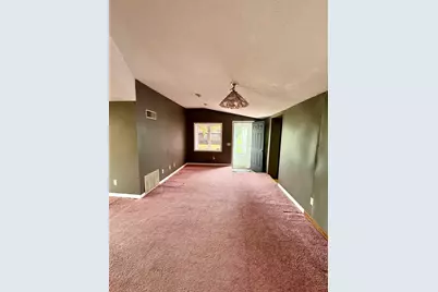 101 S Sheridan Street, Lostant, IL 61334 - Photo 13