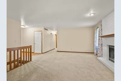 11649 Dorothea Avenue, Machesney Park, IL 61115 - Photo 9