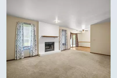 11649 Dorothea Avenue, Machesney Park, IL 61115 - Photo 11