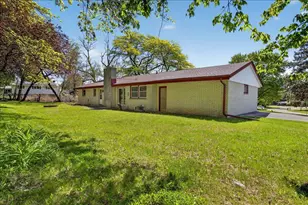 3429 City View Dr, Rockford, IL 61101 - Photo 35