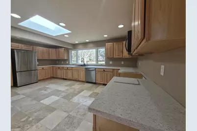 13439 Parkcrest Place, Roscoe, IL 61073 - Photo 3