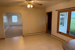 13546 N Showers Rd, Orangeville, IL 61060 - Photo 9