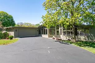 9737 Olas Ln, Rockford, IL 61114 - Photo 1