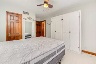 380 Greenwood Ave, East Dubuque, IL 61025 - Photo 13
