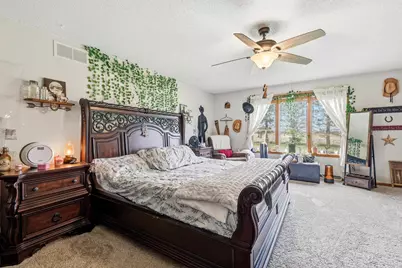 9096 E Stagecoach Trail, Warren, IL 61087 - Photo 15