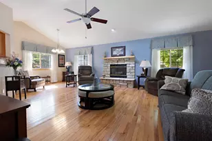 1332 Griggs Rd, Rockford, IL 61108 - Photo 3