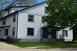517 Palm St, Rockford, IL 61103 - Photo 1