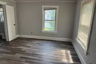 517 Palm St, Rockford, IL 61103 - Photo 3