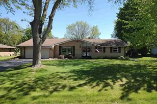 8739 Belvoir Dr, Belvidere, IL 61008 - Photo 1