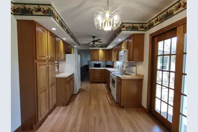 8739 Belvoir Drive, Belvidere, IL 61008 - Photo 15