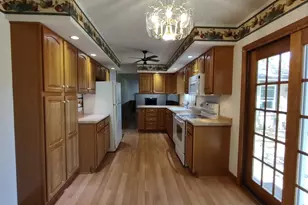 8739 Belvoir Dr, Belvidere, IL 61008 - Photo 15