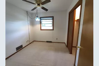 8739 Belvoir Drive, Belvidere, IL 61008 - Photo 25