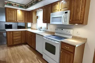 8739 Belvoir Dr, Belvidere, IL 61008 - Photo 17