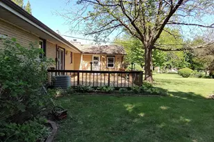 8739 Belvoir Dr, Belvidere, IL 61008 - Photo 5