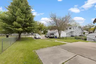 2311 Green St, Rockford, IL 61102 - Photo 13