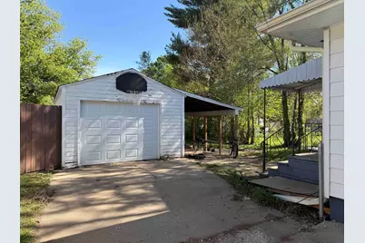 1319 Barton Boulevard, Rockford, IL 61103 - Photo 3