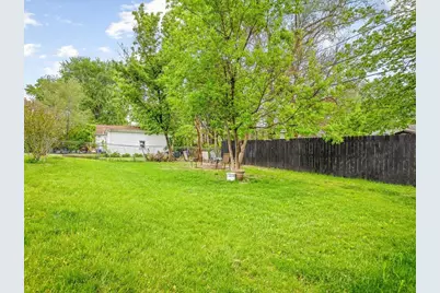 1712 Midway Drive, Rockford, IL 61103 - Photo 37