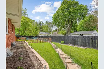1712 Midway Drive, Rockford, IL 61103 - Photo 35