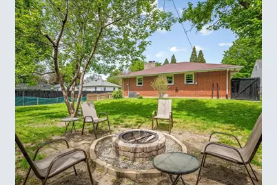 1712 Midway Drive, Rockford, IL 61103 - Photo 3