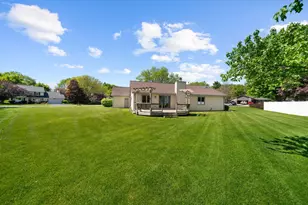 1616 Highridge Rd, Rockford, IL 61108 - Photo 35