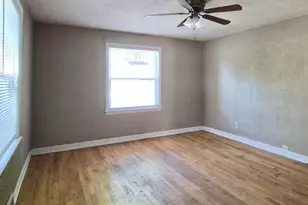 620 Wayne Dr, Machesney Park, IL 61115 - Photo 7