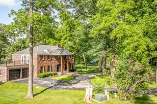 1927 Baintree Rd, Lake Summerset, IL 61019 - Photo 1