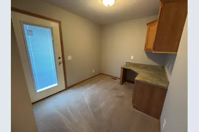 498 Park Avenue, Belvidere, IL 61008 - Photo 13