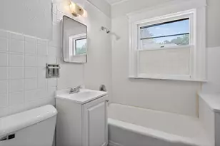 1423 7th Ave, Rockford, IL 61104 - Photo 29