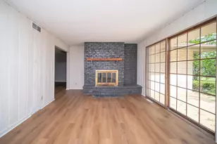 7607 Larwinn Dr, Rockford, IL 61107 - Photo 11
