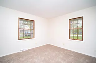 7607 Larwinn Dr, Rockford, IL 61107 - Photo 17