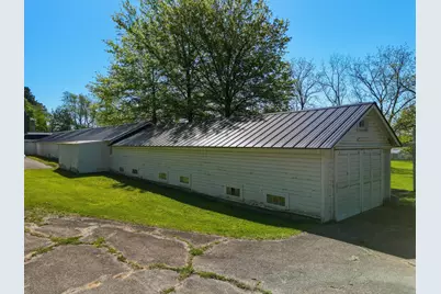 1650-1654 S Hance Drive, Freeport, IL 61032 - Photo 17
