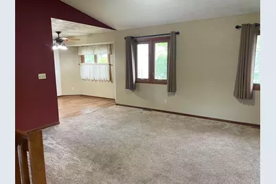 618 E Macomb Street, Belvidere, IL 61008 - Photo 7