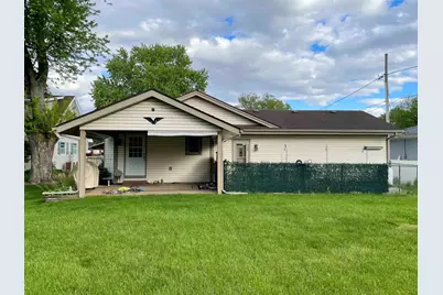 618 E Macomb Street, Belvidere, IL 61008 - Photo 3