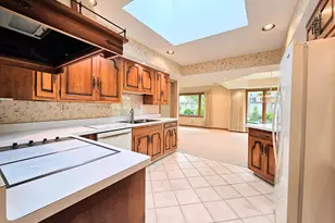 522 Sunrise Ln, Rockford, IL 61107 - Photo 17