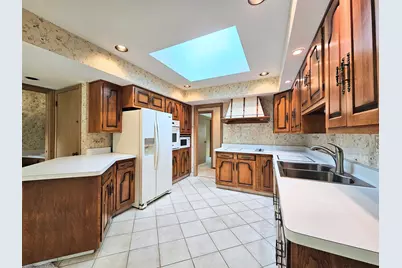 522 Sunrise Lane, Rockford, IL 61107 - Photo 15