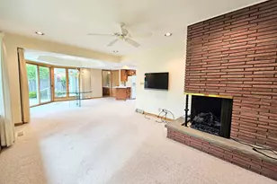 522 Sunrise Ln, Rockford, IL 61107 - Photo 13