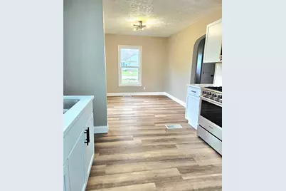 1401 Barton Boulevard, Rockford, IL 61103 - Photo 13