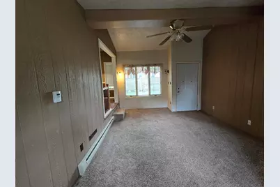 210 W Morris Street, Morrison, IL 61270 - Photo 13