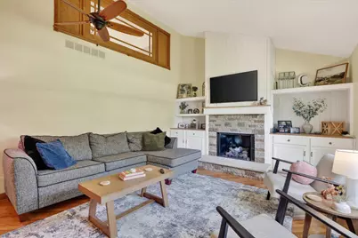 148 Sandhurst Drive, Rockton, IL 61072 - Photo 5