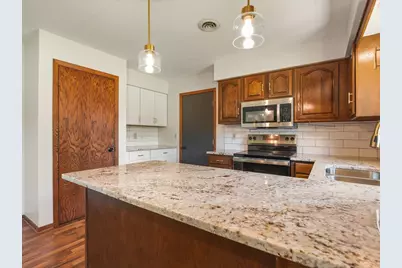 136 Lake Summerset Road, Lake Summerset, IL 61019 - Photo 5