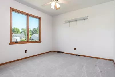 7460 Bermuda Drive, Rockford, IL 61108 - Photo 37