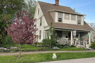 214 Adams St, Galena, IL 61036 - Photo 1