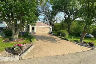 214 Adams St, Galena, IL 61036 - Photo 7
