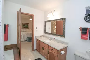 5457 Country Ct, Roscoe, IL 61073 - Photo 15