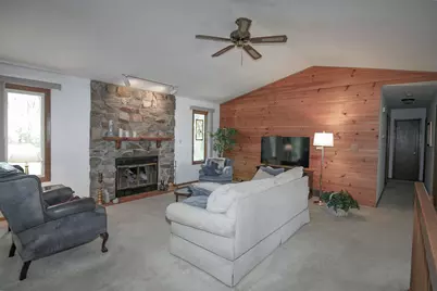 5457 Country Court, Roscoe, IL 61073 - Photo 7