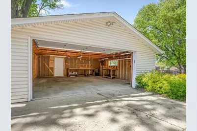8318 Cameo Drive, Machesney Park, IL 61115 - Photo 35