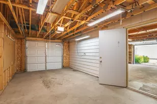 8318 Cameo Dr, Machesney Park, IL 61115 - Photo 39