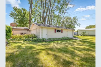 8318 Cameo Drive, Machesney Park, IL 61115 - Photo 43