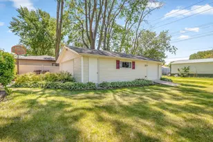 8318 Cameo Dr, Machesney Park, IL 61115 - Photo 43